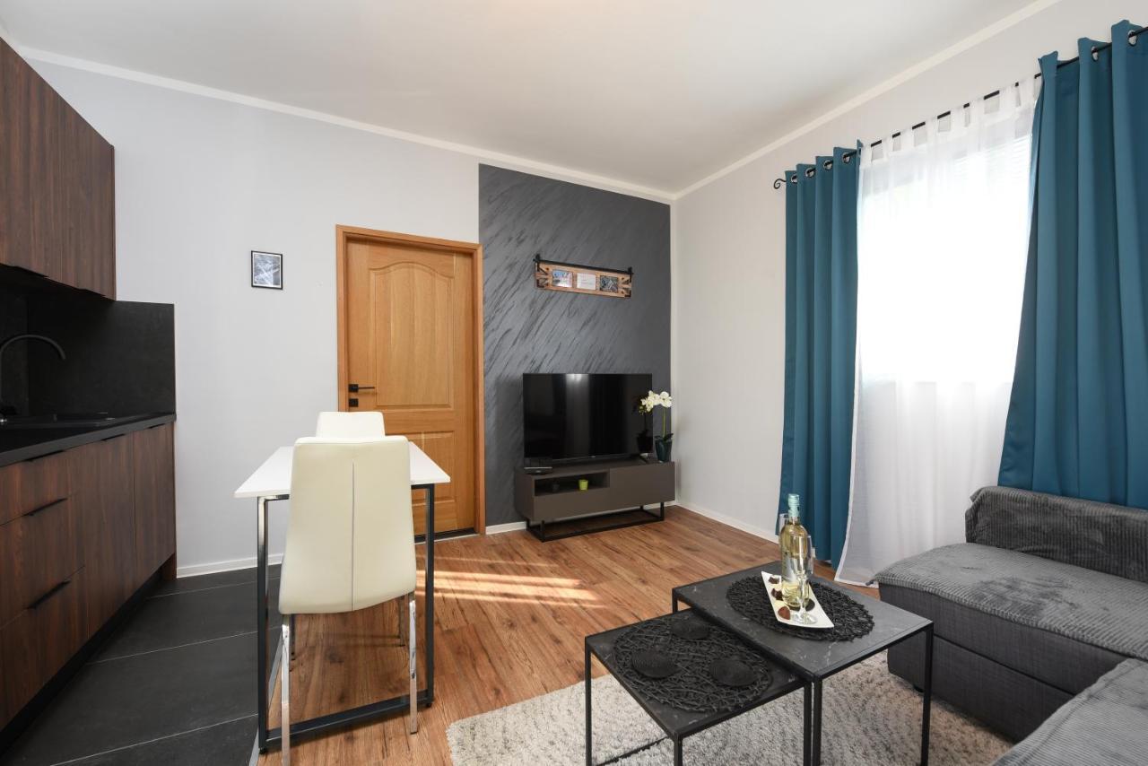 Apartment Ascend Zadar Bagian luar foto